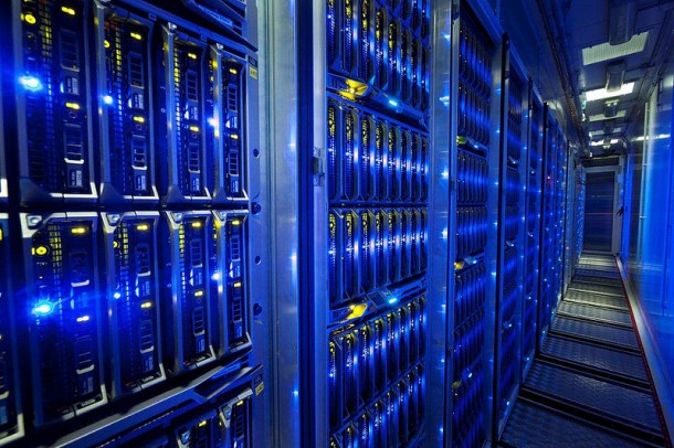 Thor Data Center Intel (Islandia) - Centros de datos sostenibles: optimizando la refrigeración de los servidores