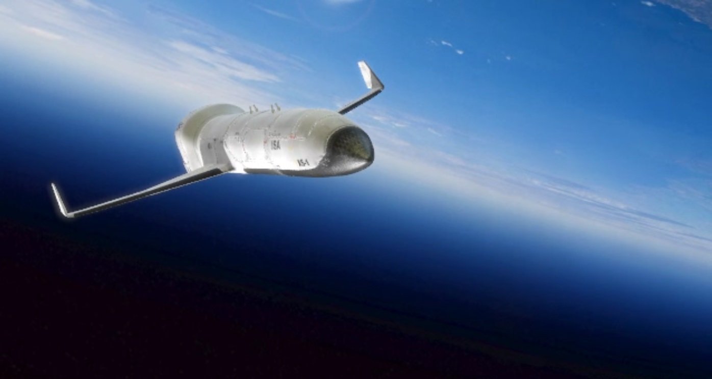 DARPA desarrolla un dron que llevará satélites al espacio, image size:1396x744