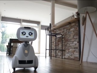 robot social doméstico