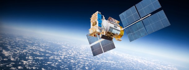 China lanza dos satélites para crear su propio GPS