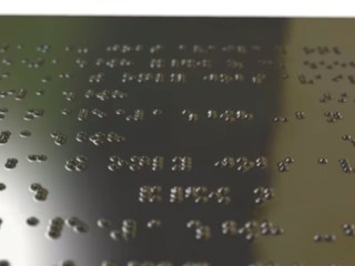 pantalla en braille