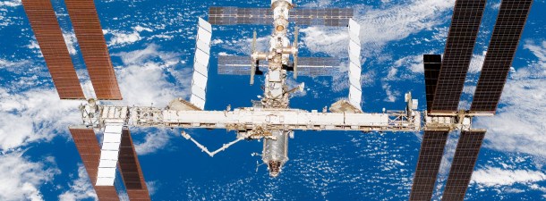 Tim Peake se convierte en el primer hombre en correr una maratón en el espacio