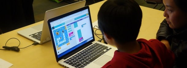 Telefónica acerca la tecnología a una escuela rural en Chile