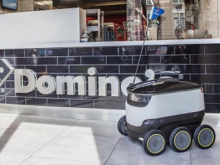 repartidores de pizza robots