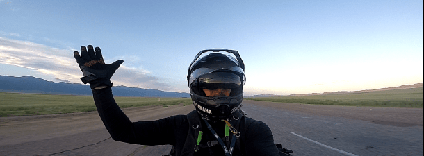 Una moto conectada a la solidaridad