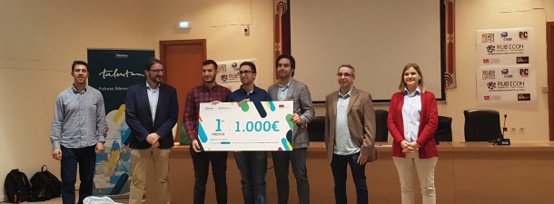 Un hackathon por Santa Tecla con Talentum