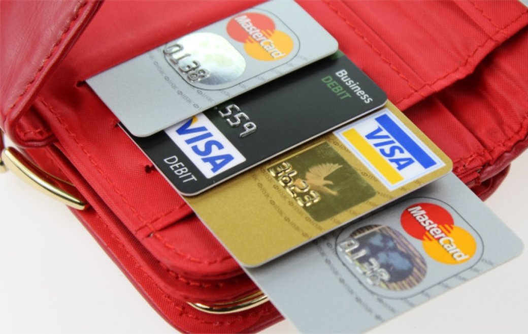Los NFTs se guardan en las wallets o monederos virtuales