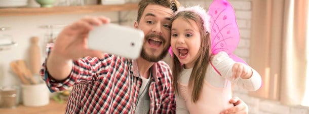 ¿Compartimos demasiadas fotos de nuestros hijos en Internet?