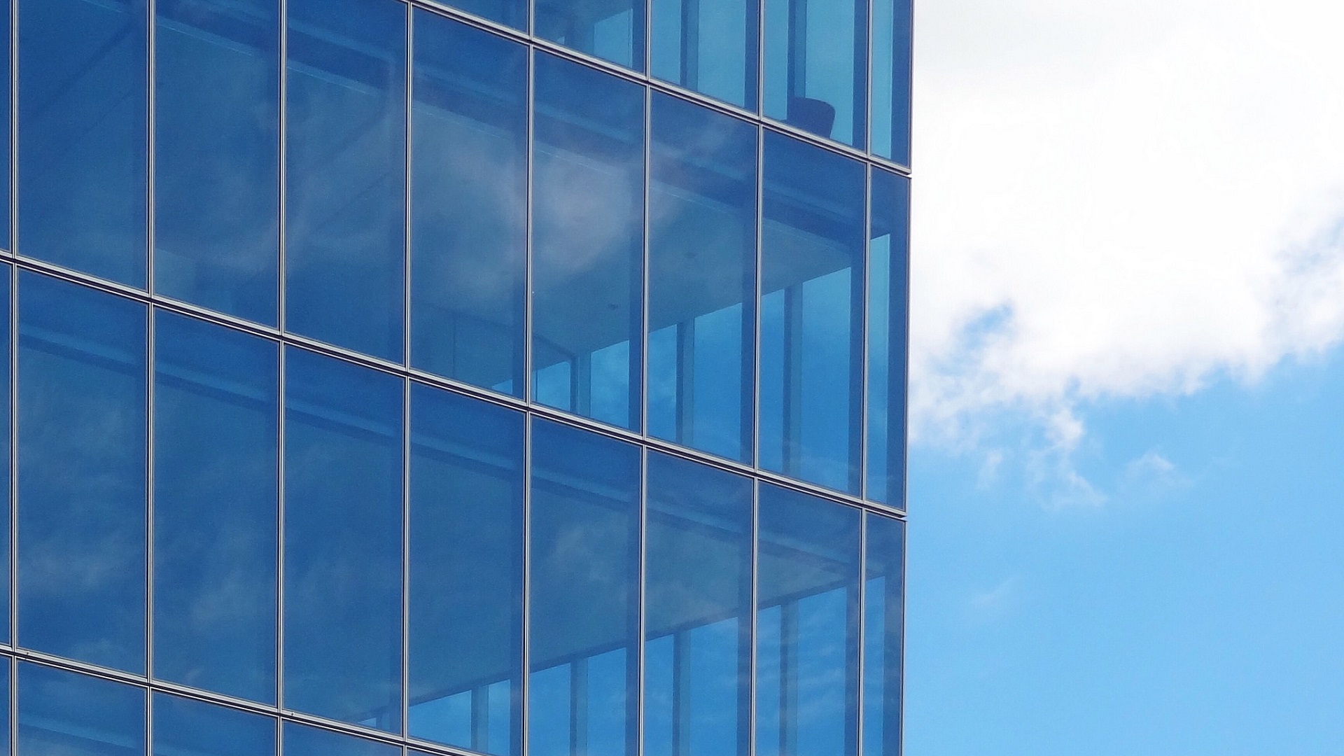 El MIT ha creado ventanas capaces de reflejar el calor del sol Ventanas