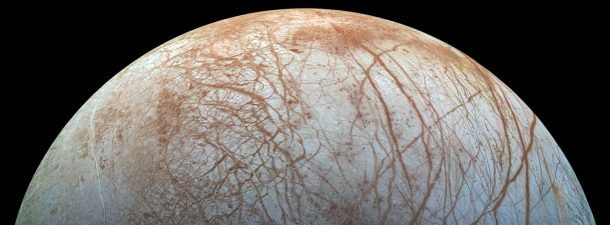 Encuentran agua salada en Europa, la luna de Júpiter