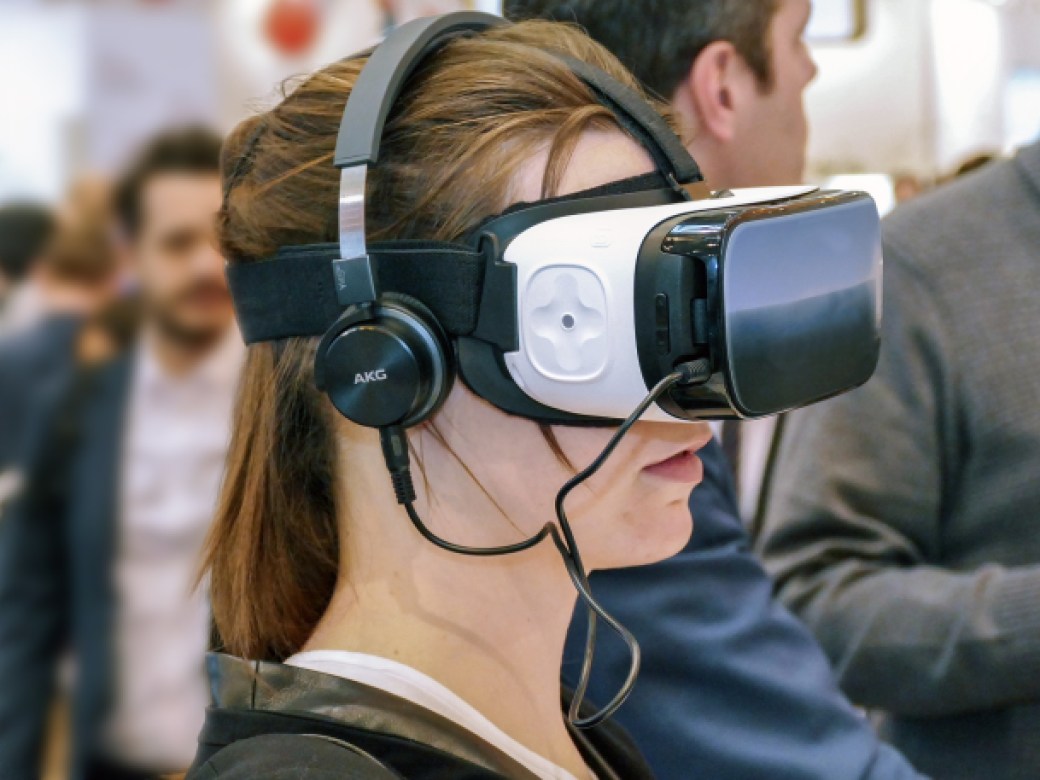 Reuniones online inmersivas gracias a la realidad virtual