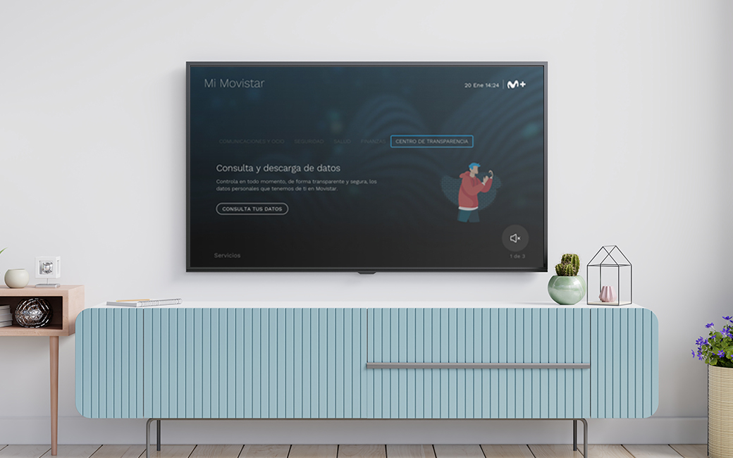 Televisión con pantalla de Centro de Transparencia en la sección Mi Movistar del menú de Movistar Plus+.