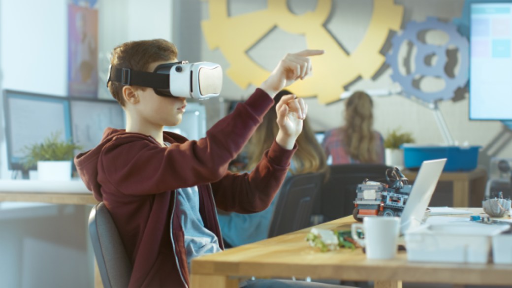 Realidad aumentada y realidad virtual pueden cansar nuestra vista si las usamos durante mucho tiempo