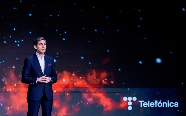 José María Álvarez-Pallete, presidente de Telefónica y de la GSMA, en la sesión inaugural del MWC23