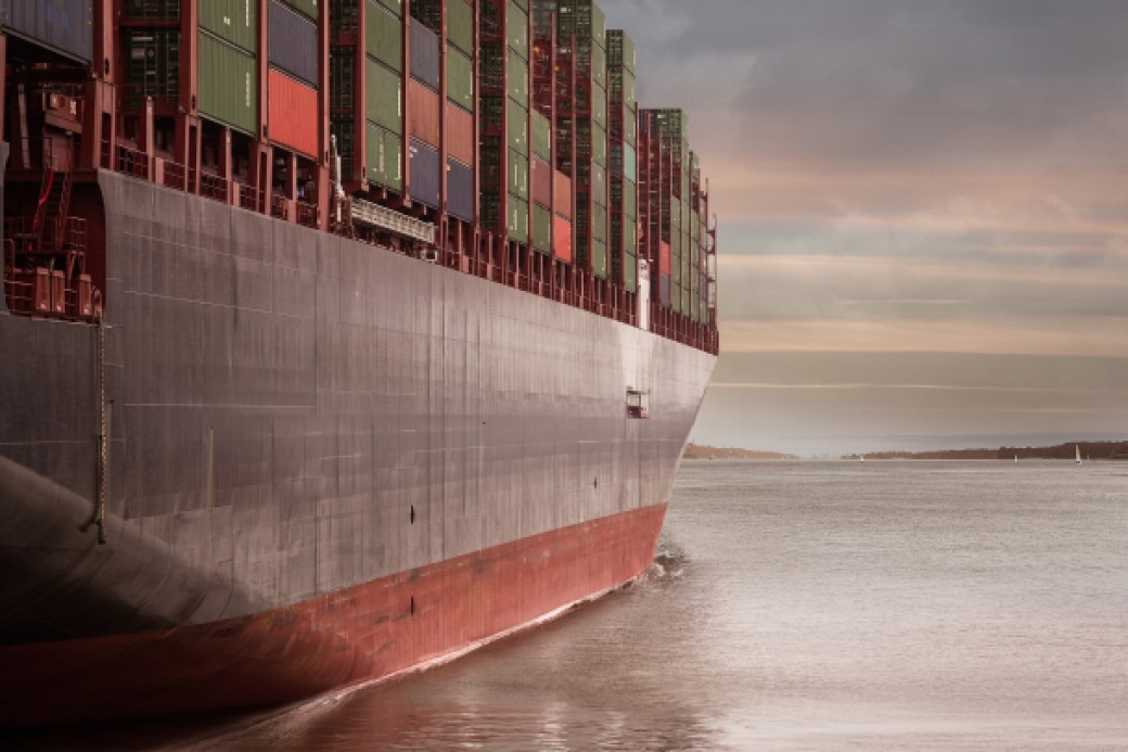 El transporte de mercancías sostenible debe centrarse en el mar