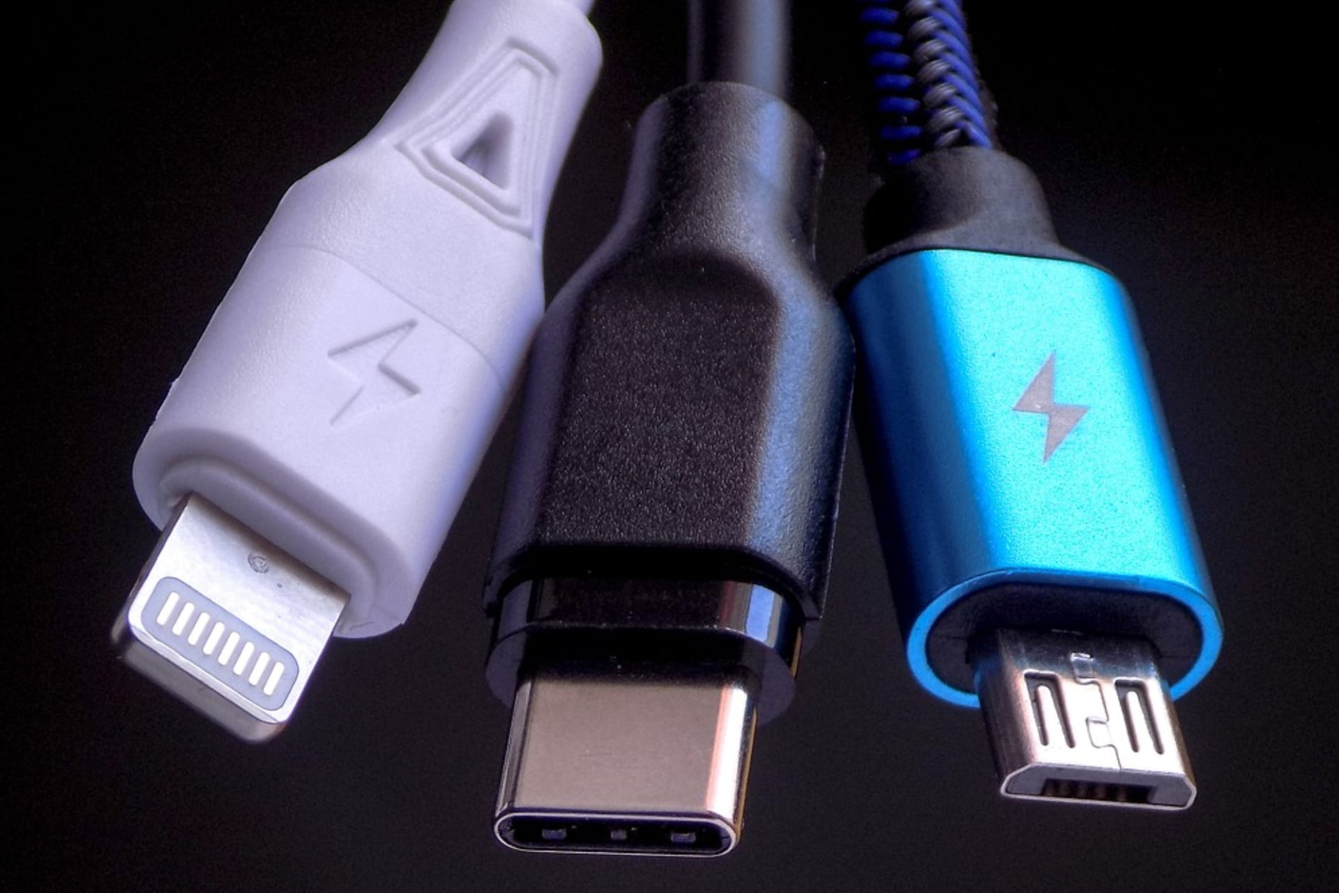 Порт зарядки usb c. Iphone 15 USB C. Кабель USB Type-c. Micro USB порт. Разъем для зарядки Lightning.