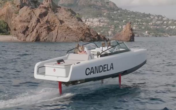 Candela P-12 transporte marítimo