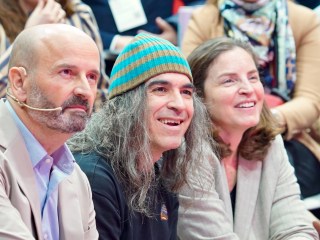 Chema Alonso y David del Val en la entrega de premios del Santander X Challenge