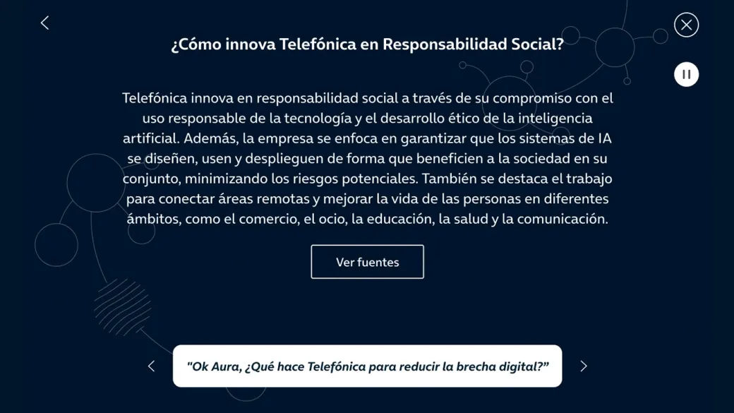 Pantalla que muestra a Aura la IA de Telefónica respondiendo a como innova Telefónica en Responsabilidad social