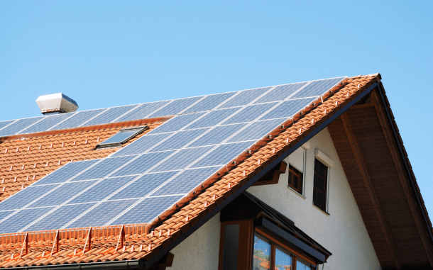 Instalación de paneles solares: revolución robótica | Telefónica