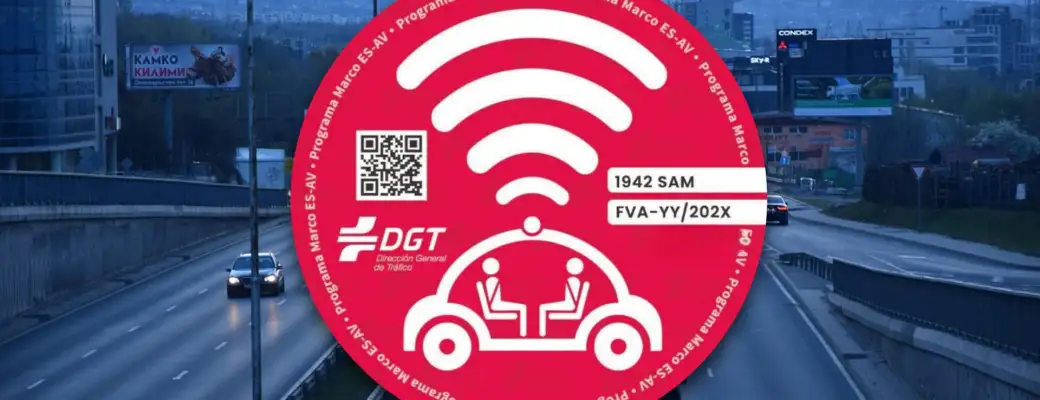 Etiqueta roja de la DGT - Vehículos automatizados - Coches autónomos