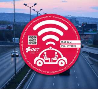 Etiqueta roja de la DGT - Vehículos automatizados - Coches autónomos