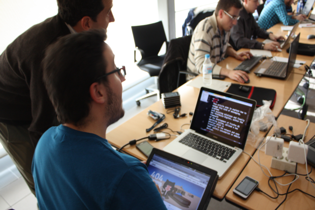 Firefox OS hacking Day